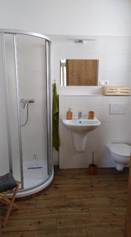 Elejan Apartamento Bešeňová Exterior foto