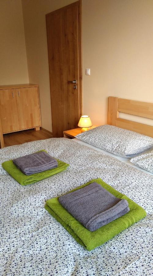 Elejan Apartamento Bešeňová Exterior foto